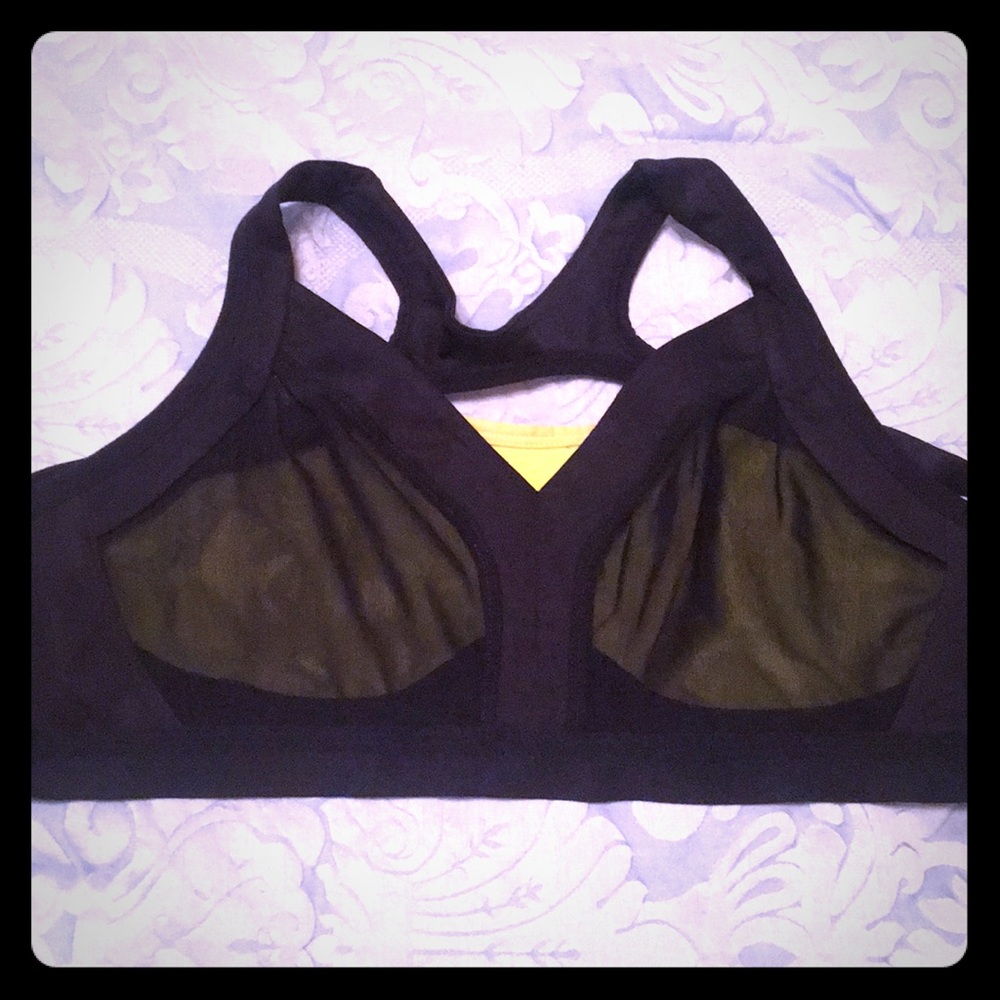 Fabletics sports bra